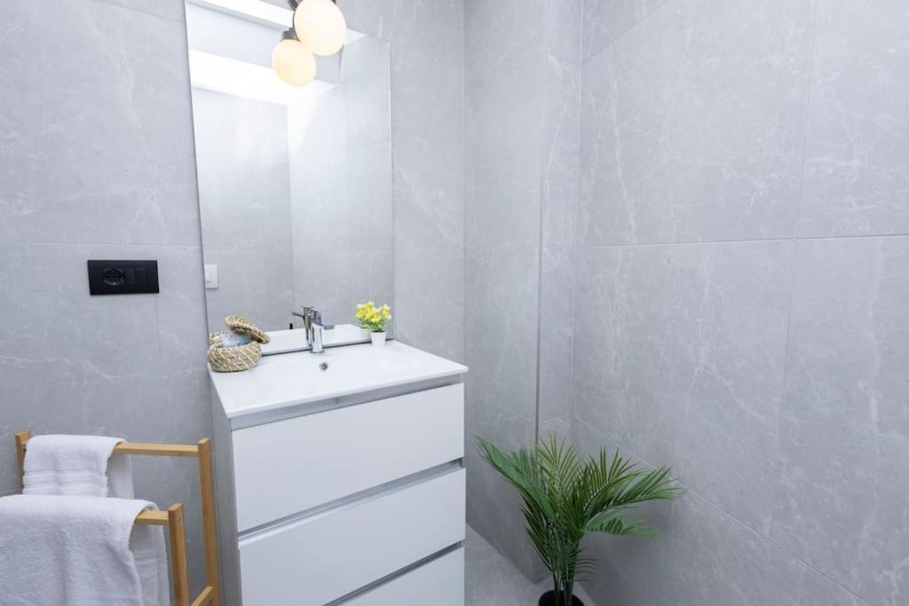 Darsena Charming Apartment By 101Flats Milano Esterno foto