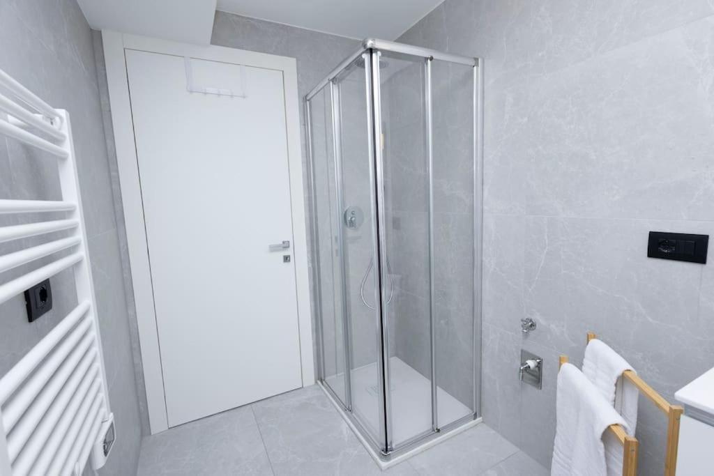 Darsena Charming Apartment By 101Flats Milano Esterno foto